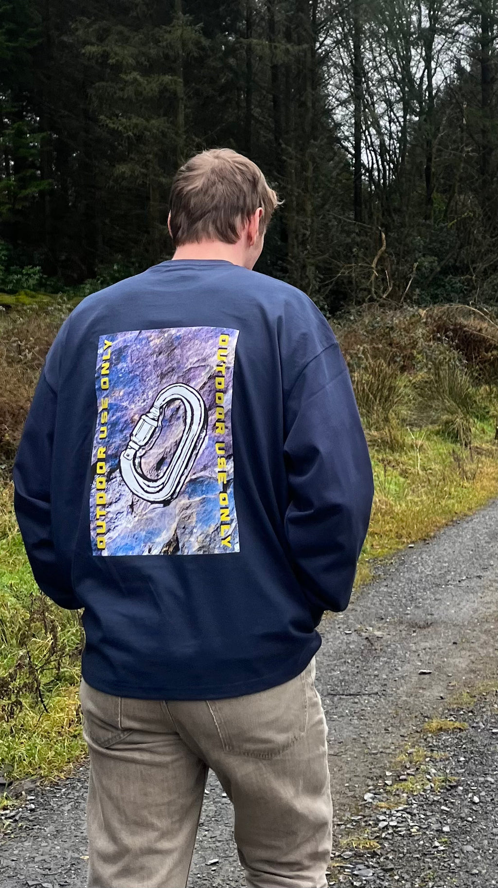 'Carabiner' Long Sleeve Navy T-shirt